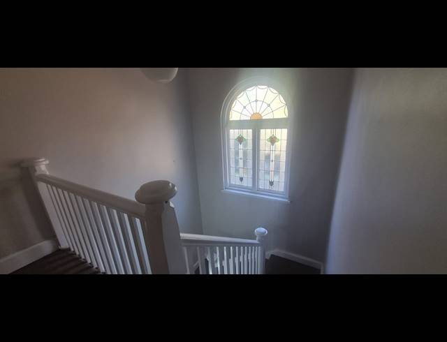 5 BEDROOM HOUSE TO LET IN GLENWOOD